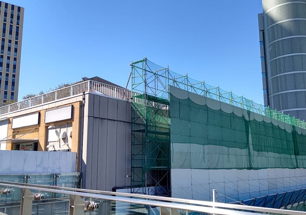 さいたま新都心駅東口ビル　解体2